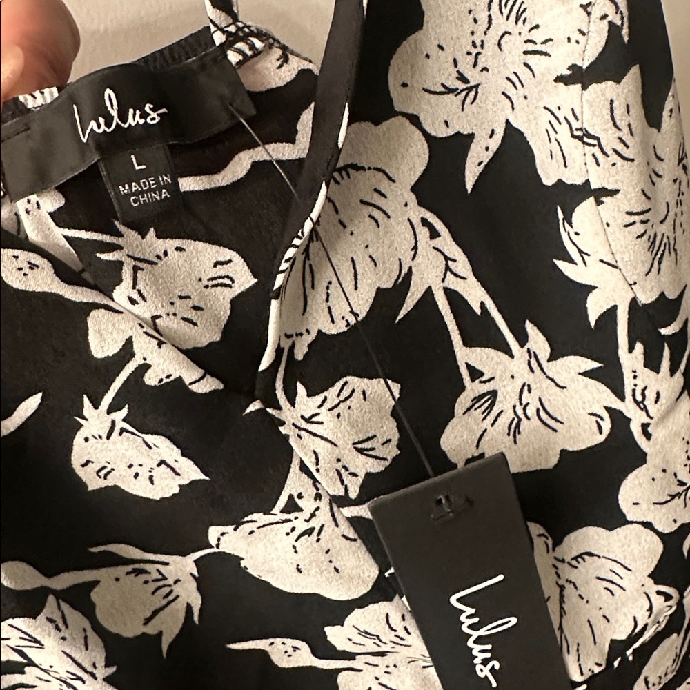 LULUS - Darling Daylily White and Black Floral Print High-Low Maxi Dress - NWT - Picture 7 of 7